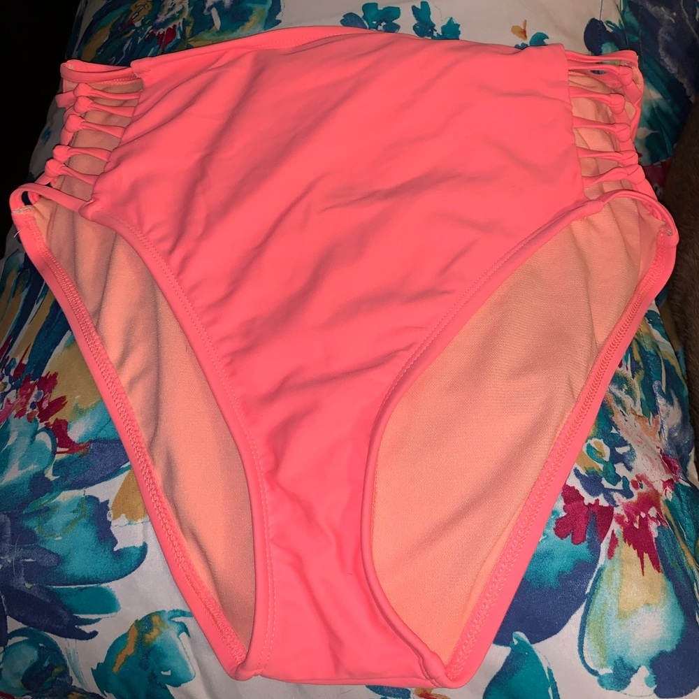 High waisted swim bottoms